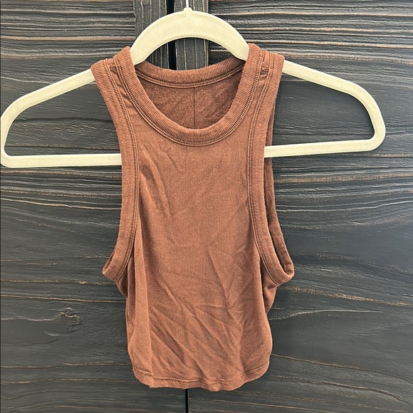 Soft Lulu High Neck Tank (Great Condition) - Picture 2 of 2
